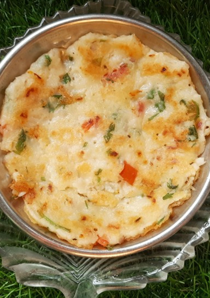 राईस ऑम्लेट (Rice Omelette Recipe In Marathi) रेसिपी चे मुख्य फोटो 