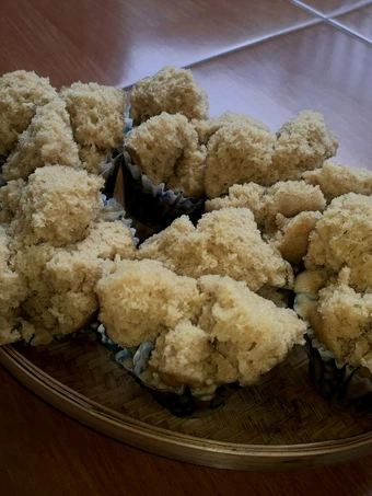 Cara Mudah Menyiapkan Resep Bolu Kukus Gula Merah Mekar Merekah 🏵 yang Lezat Sekali Anti Ribet, Uenak Banget