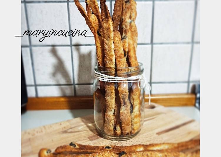 Easiest Way to Prepare Quick Grissini con farina integrale e olive nere