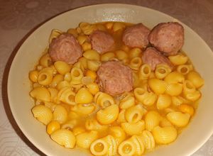 Foto principal de Sopa de lumaconi con carne