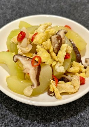 黃瓜香菇炒蛋(簡單料理) 的食譜成品照片