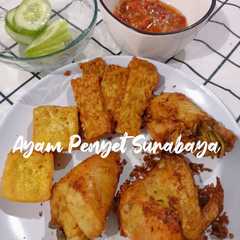 รูปของ Ayam Penyet Surabaya