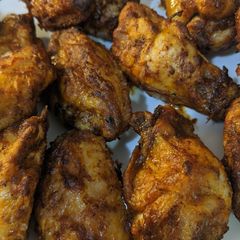 A picture of Air fryer wings from frozen.