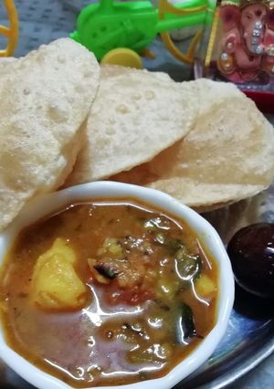 A picture of Rasedar Aloo.