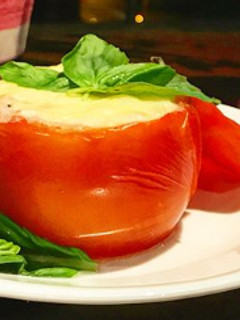 Una foto de Tomates rellenos de atún