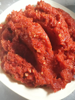 A picture of Tomato and tatasi paste.