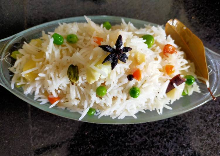 Simple Way to Make Quick Vegetable Navratna Pulao