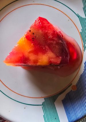 A picture of Fruit cake.