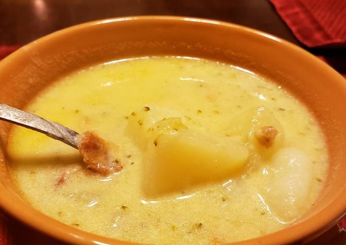 Recipe of Perfect Potato Broccoli Soup