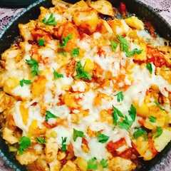 صدور الدجاج الطرية بالبطاطس والمواتزريلا😋🤗-レシピのメイン写真