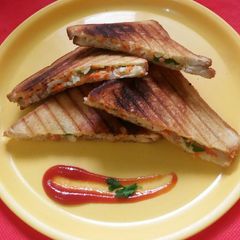 A picture of Veg sandwich.