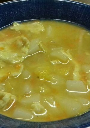 Una foto de Sopa de tortilla, receta paisa
