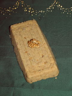 Una foto de Turrón de nata y nueces