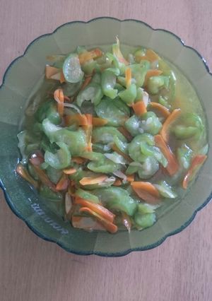 Foto resep Tumis oyong wortel
