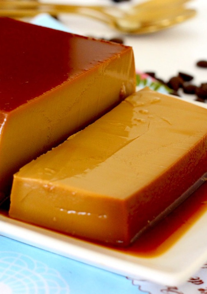 Una foto de Flan de café al baño maría