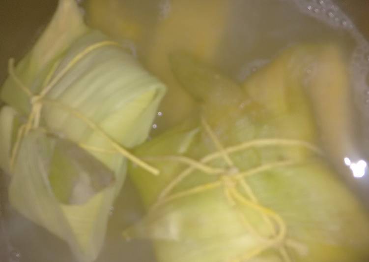 Tamales de carne y humita