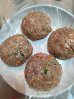 旗魚漿漢堡排 的食譜成品照片