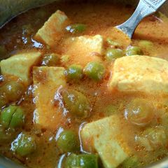 A picture of Matar paneer veg.