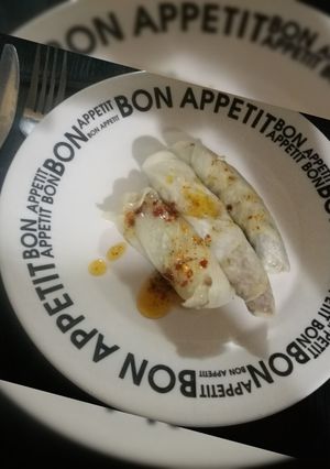 Una foto de Niños envueltos en hoja de repollo