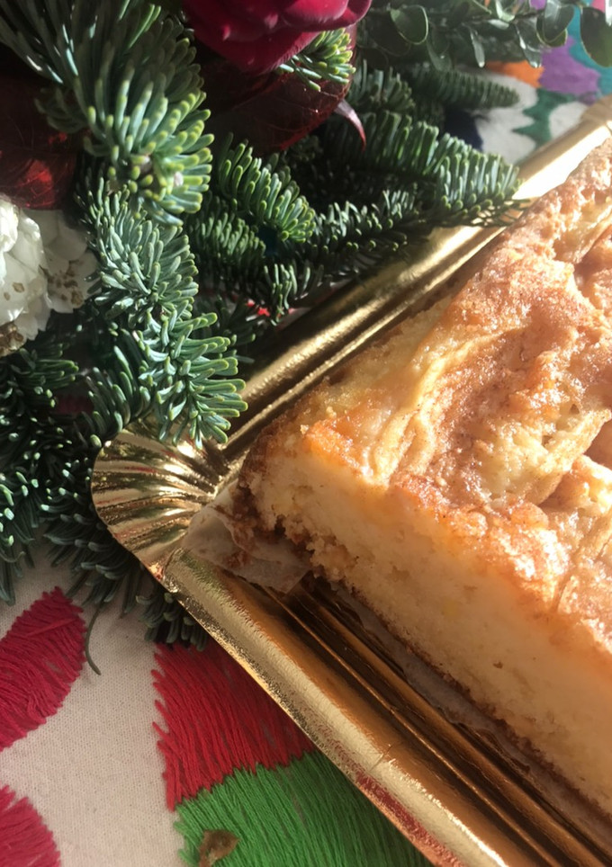 Una foto de Coca y magdalenas de naranja, manzana y chocolate blanco