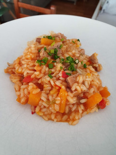 Una foto de Arroz con calabaza y setas shiitake