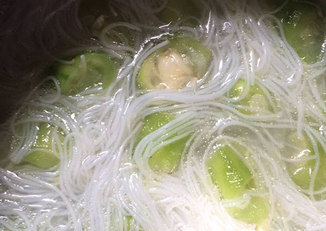 Tumis oyong (gambas) mie sohun