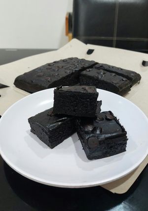 Foto resep Anabolic Sweet Potato Fudgy Brownies | Low Calorie, High Protein, Sugar Free
