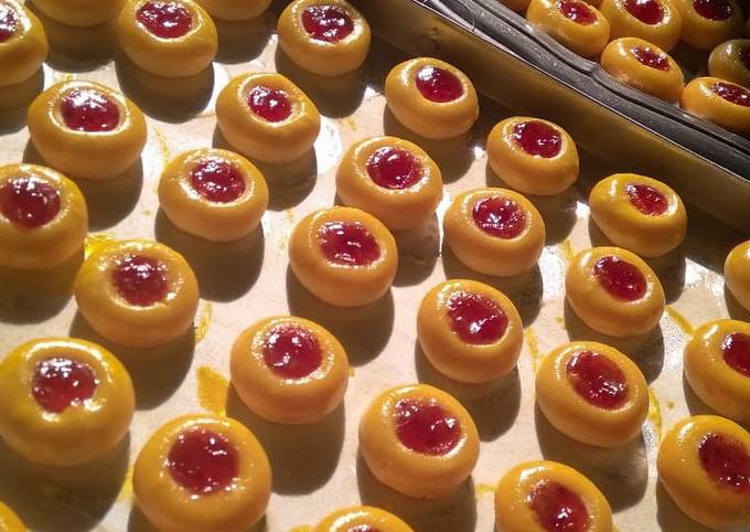 Stawberry Thumbprint Cookies irit bahan