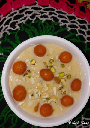 पूरी की खीर (Puri ki kheer recipe in Hindi) रेसिपी मुख्य फोटो