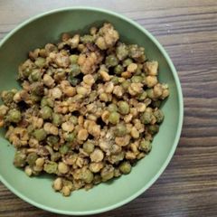 A picture of Stuffing for paranthas or tikkis or cutlets.