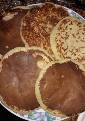 Una foto de Hot cakes de banana para mis niñas💗