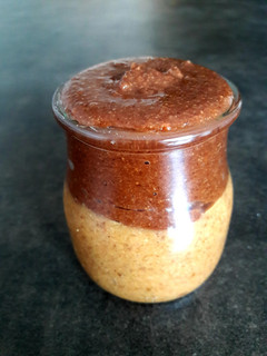 Una foto de Nutella casera bicolor