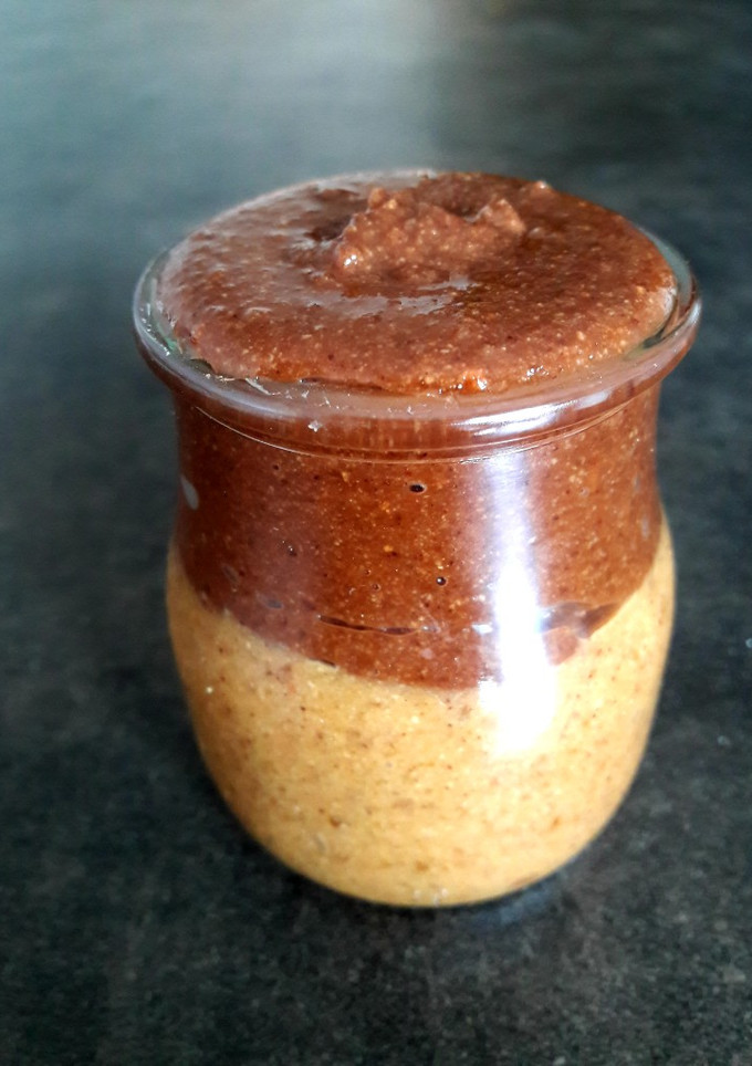 Una foto de Nutella casera bicolor