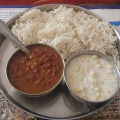 A picture of Rajma chawal.