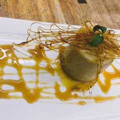 Una foto de Crema sencilla de vainilla 🍮