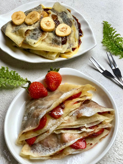 Foto resep Crepes - Chocolate Strawberry & Caramel Banana