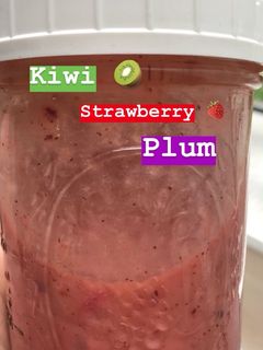 Foto resep Strawberry Plum Kiwi