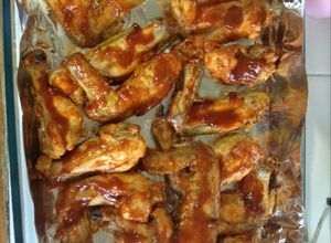 Una foto de Alitas de pollo picositas al horno