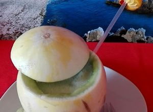 Una foto de Melón con vino