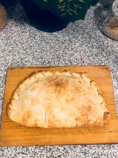 Una foto de Calzone 🍕🍻