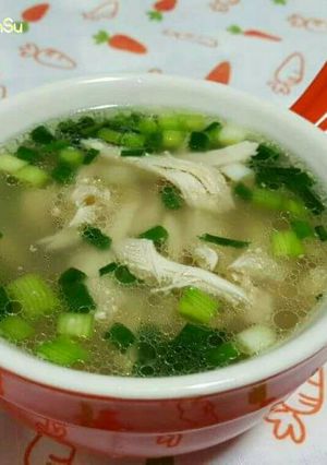Hình của món Canh gà 닭곰탕.