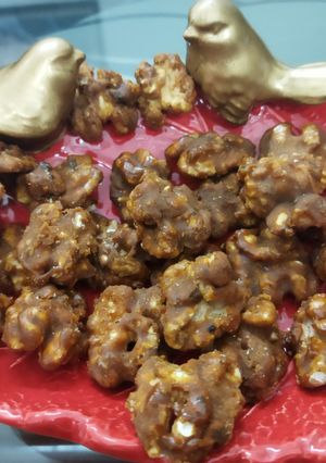 A picture of Walnut jaggery candy.