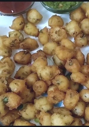 A picture of Left over Rice Pakodi.