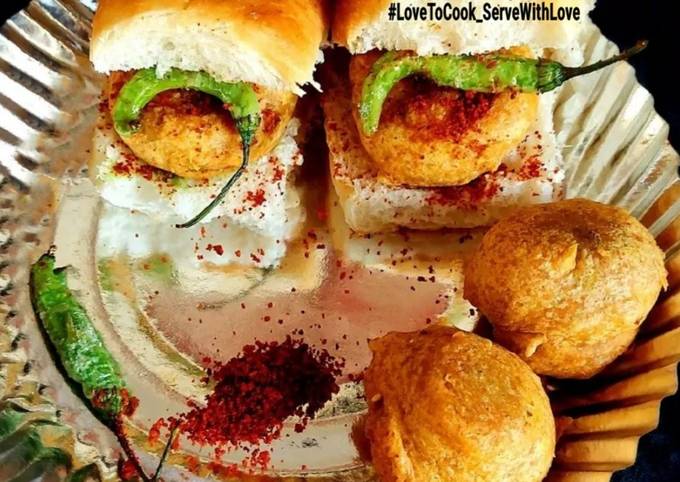 Mumbai Vada Pav Recipe By Manisha Sampat - Cookpad