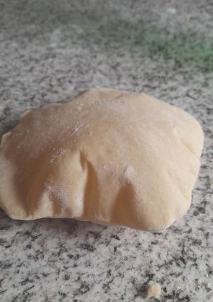 Una foto de Pan pita o pan árabe