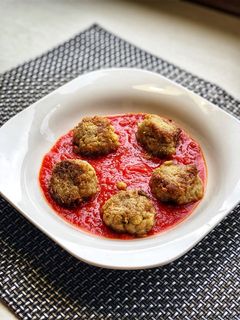 Una foto de Albóndigas de berenjena