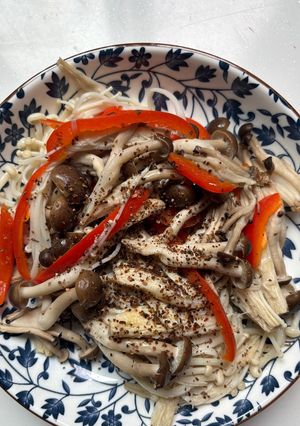 涼拌雙菇 的食譜成品照片
