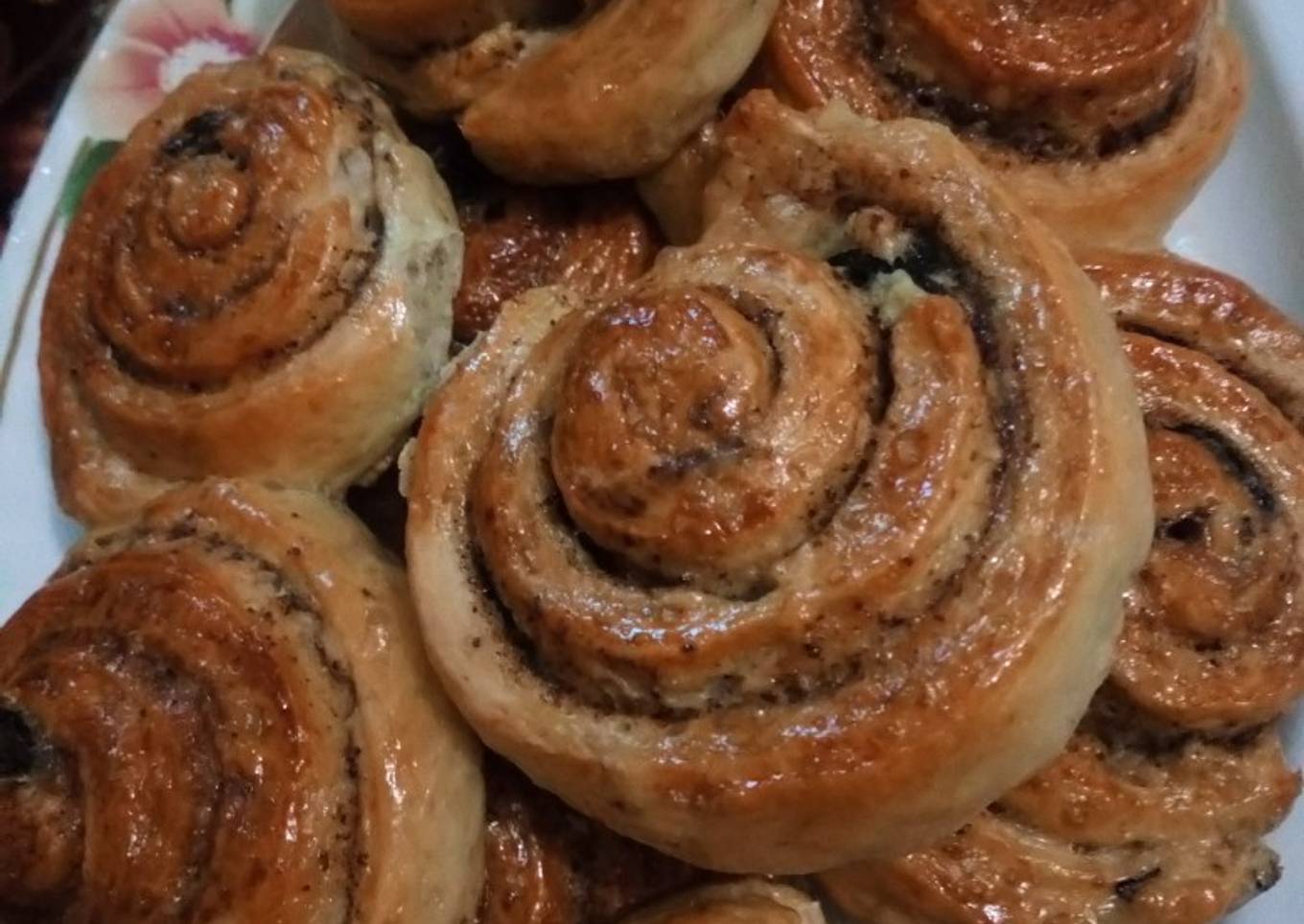 Cinnamon rolls