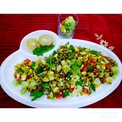 Sprouts Salad A picture of Sprouts Salad.