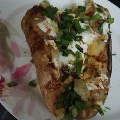 A picture of Baked jacket potato no oven.